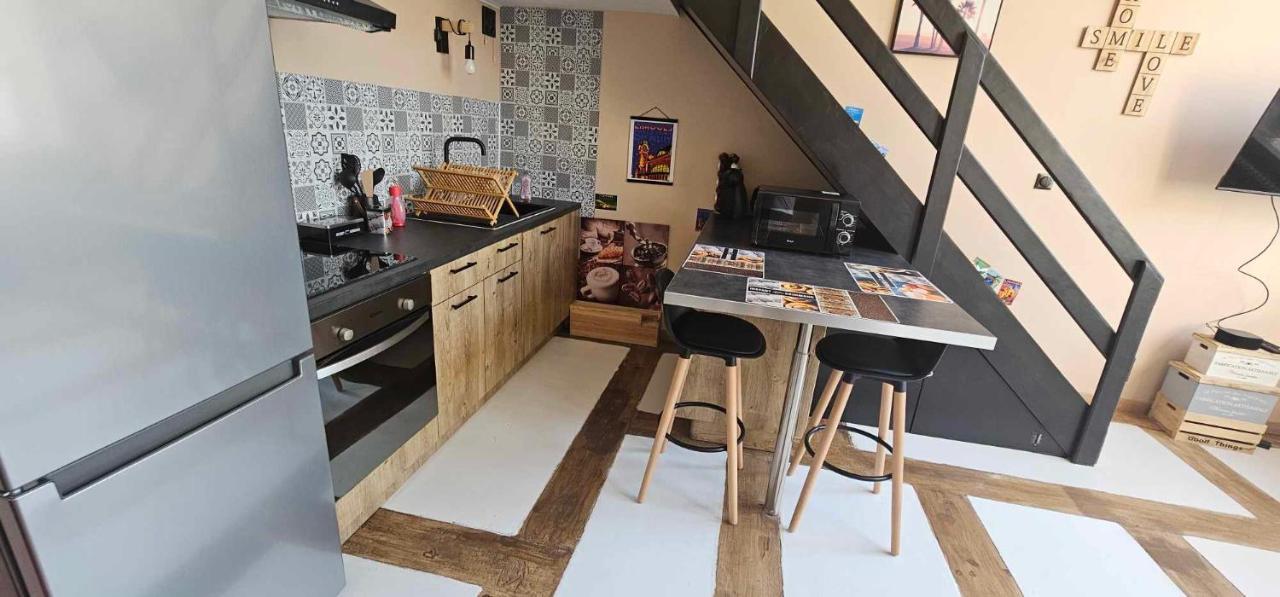 T2 Duplex Chez Lelie Home Лимож Экстерьер фото